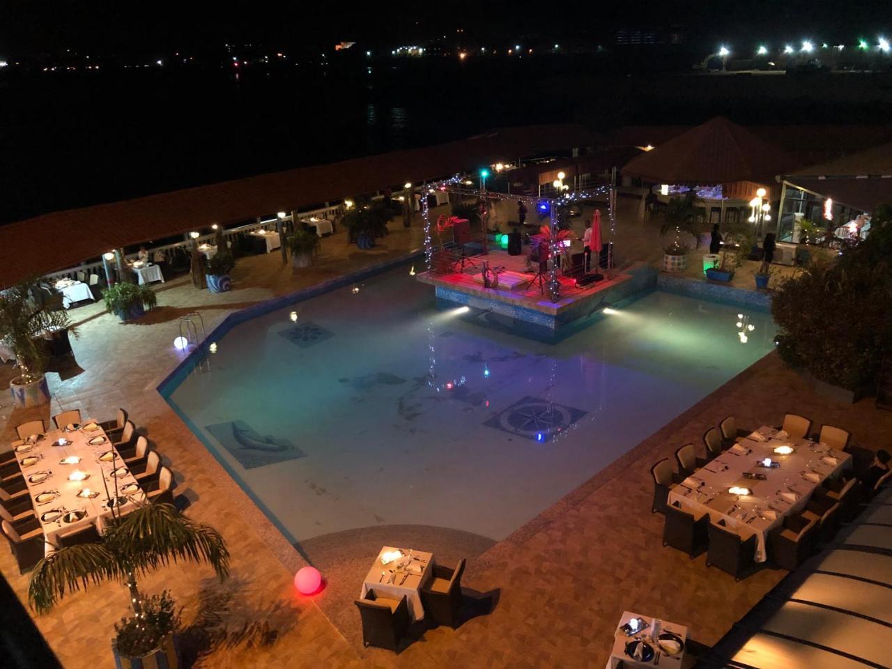 Hotel Le Petit Bateau Конакри Экстерьер фото